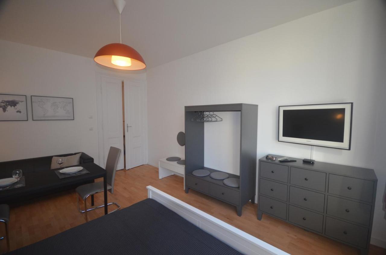 Charmante Altbauapartments Apostelgasse Wina Bagian luar foto