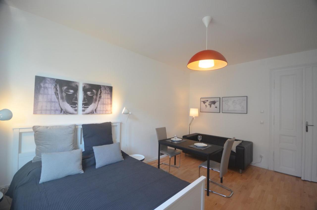 Charmante Altbauapartments Apostelgasse Wina Bagian luar foto