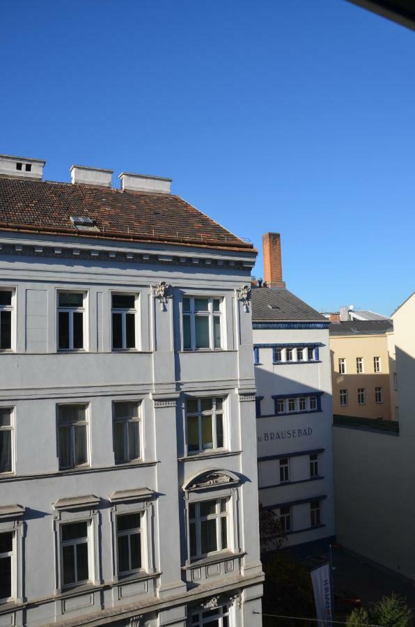Charmante Altbauapartments Apostelgasse Wina Bagian luar foto