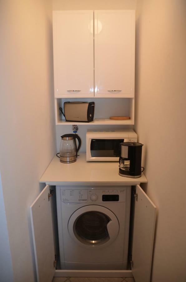 Charmante Altbauapartments Apostelgasse Wina Bagian luar foto
