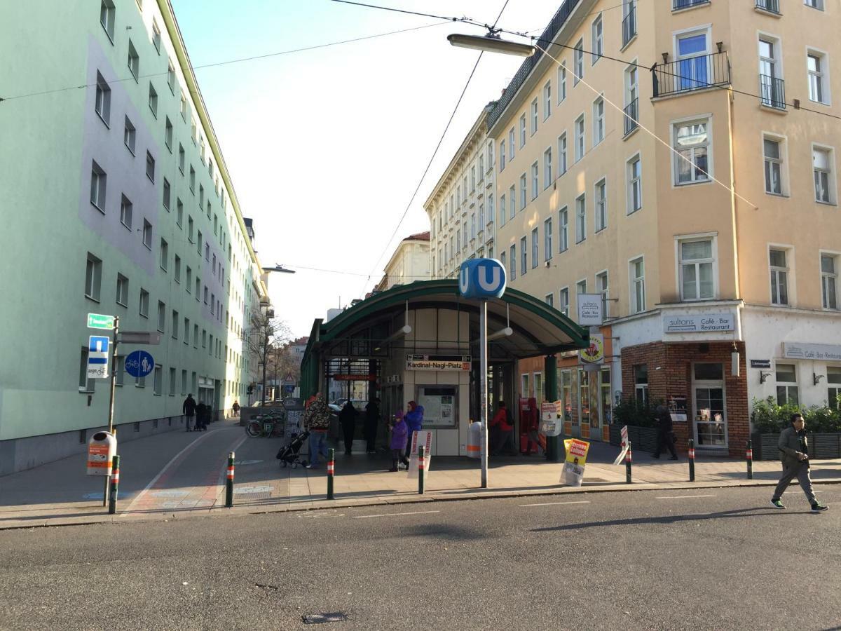 Charmante Altbauapartments Apostelgasse Wina Bagian luar foto